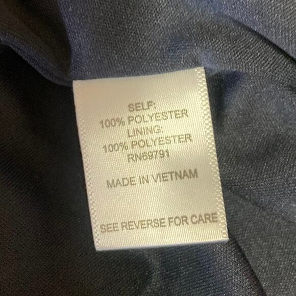 Roz & Ali Women's Blue Polka Dot Short Sleeve Scoop Neck Pleated Blouse Top Sz M - Picture 5 of 5